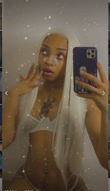 Crazyaniya jolie star du porno photo