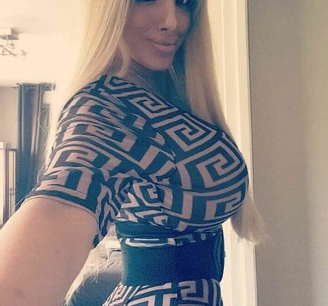 femme seulementfans belle gratuite images