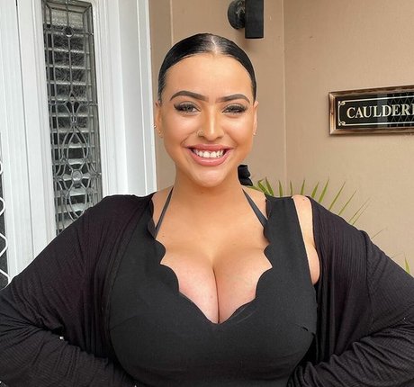 fans en fauteuil roulant uniquement pornographique exclusif photos