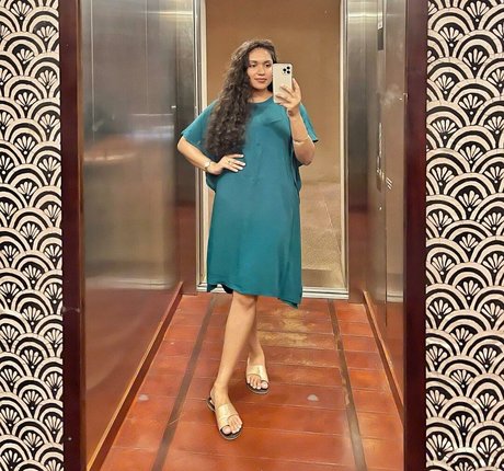 Nimesha Jayarathne top star img