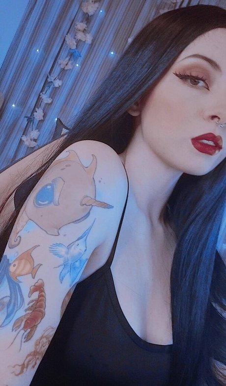 Vic Dagata actrice chaude archive