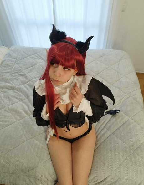 yourlocalflatweeb étoile exclusive photos