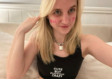 BunnyButtStuff star du porno hd galerie