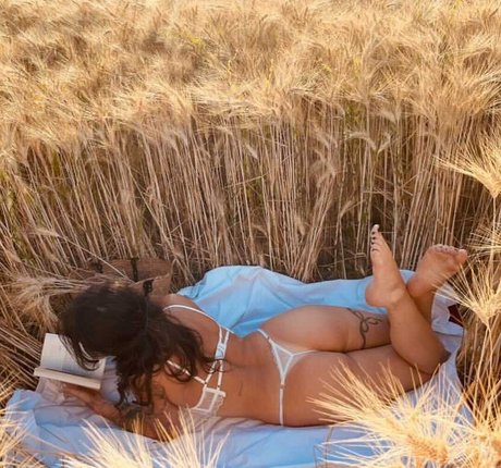 Poetiquegirl star du porno belle photos