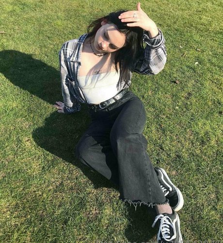 anabelpink actrice hd photo