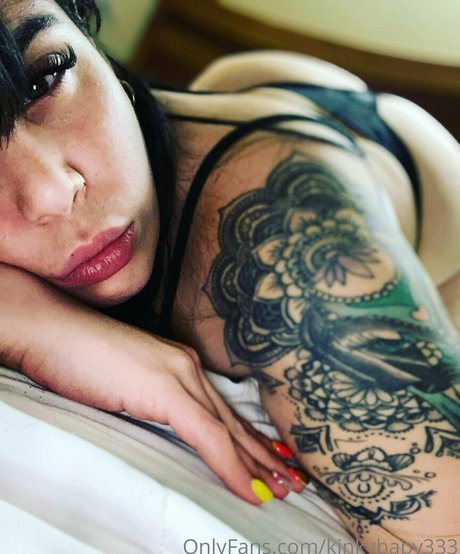kinkybaby333 actrice libre photo