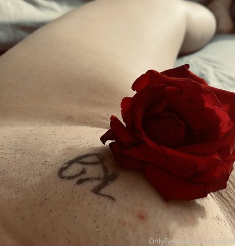 charsworld modèle sexy image