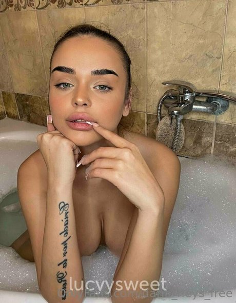 pom-pom girl nue onlyfans xxx haute qualité archive