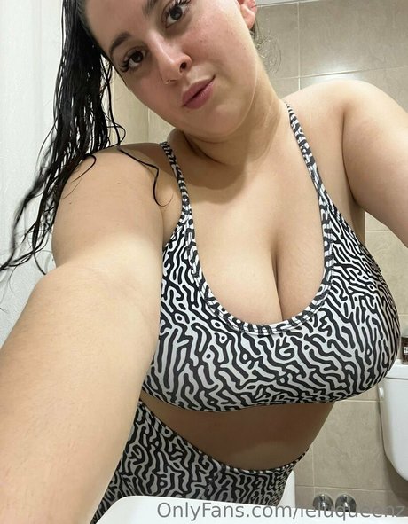 leluqueenz nus de stars du porno archive