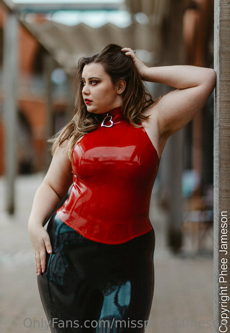 misspheejameson modèle magnifique image