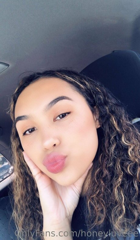 honeyluveee modèle adulte photo