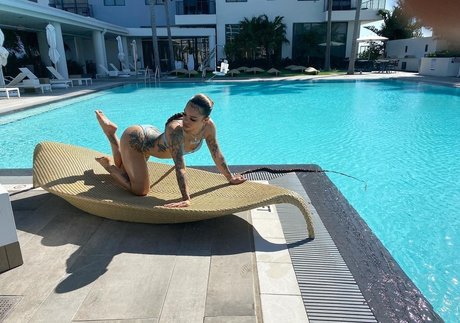 lesbiennes aux gros seins onlyfans pornographique collection