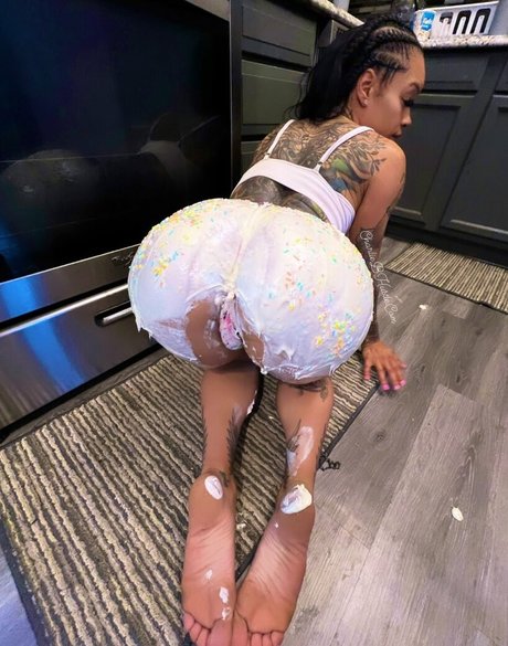 Charliebhustle_ actrice de grande qualité des photos