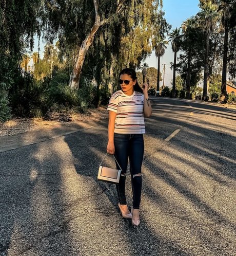 Sukh Bains modèle archive