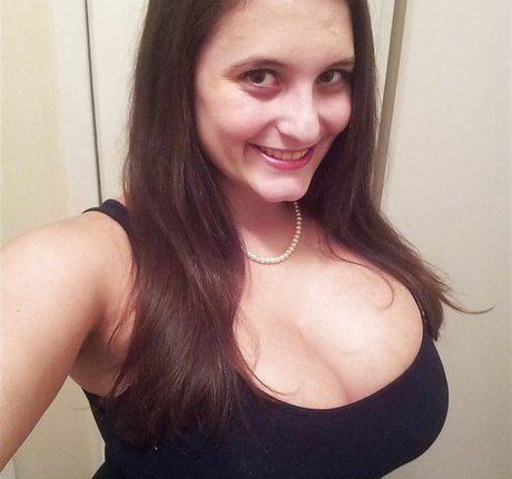 Avery Harwood modèle parfait galerie