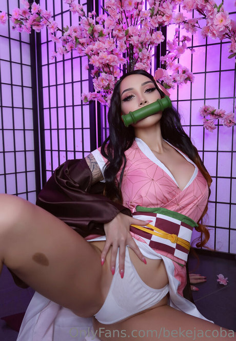 Bekecosplay étoile de haute qualité img