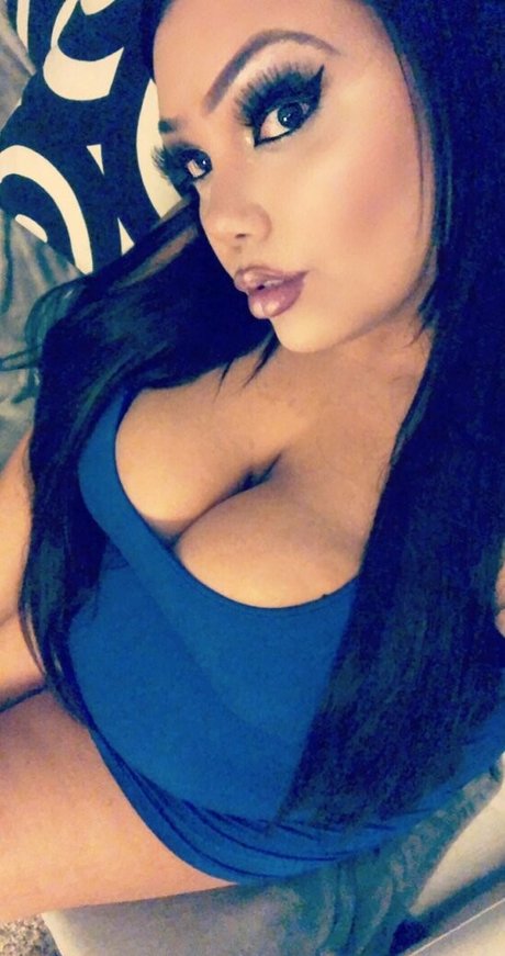 bbwaspasia étoile nue photo