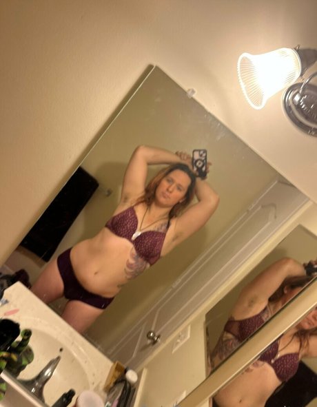 épouse arabe onlyfans plutôt parfait photos