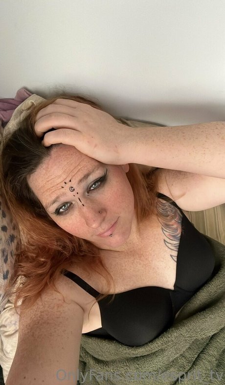 esprit tv modèles nus galerie