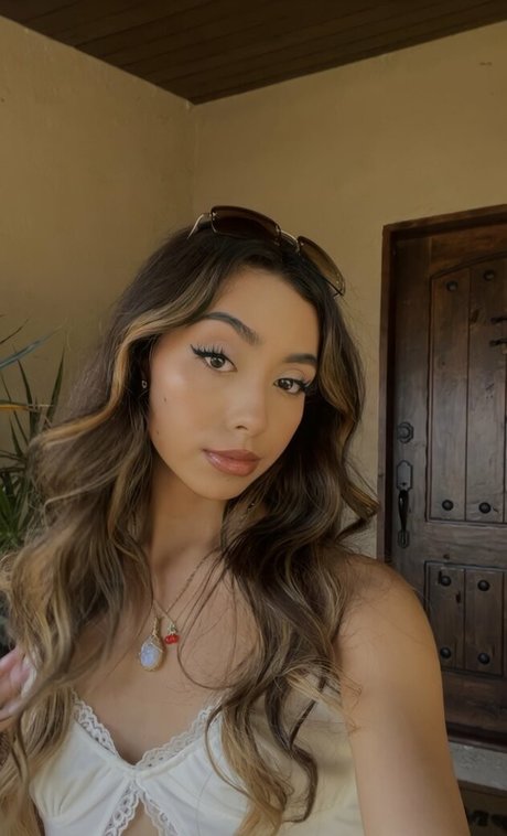 aashleygiselle modèle gratuit archive