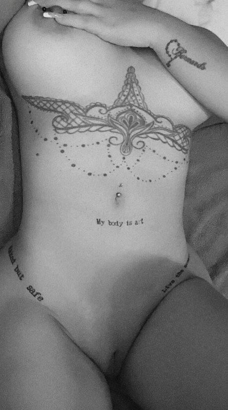 Jeskaline étoile érotique image