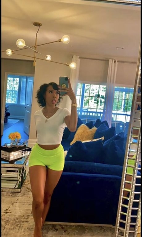 Alleyesondee star du porno exclusive des photos