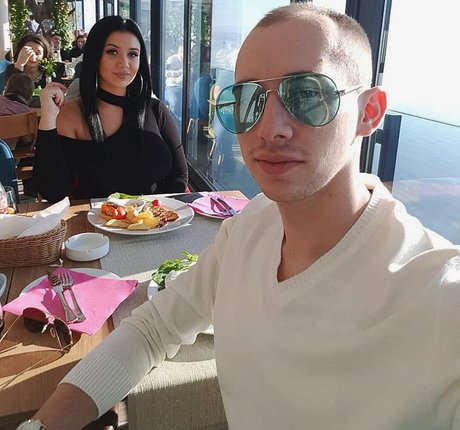 Emina Jahi star du porno hd collection