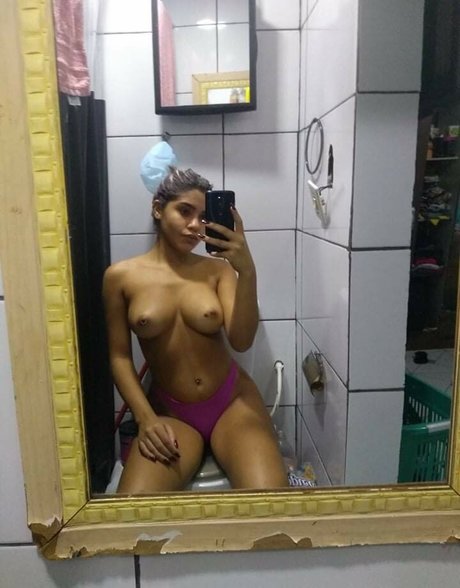 jolie ébène onlyfans chaud photos
