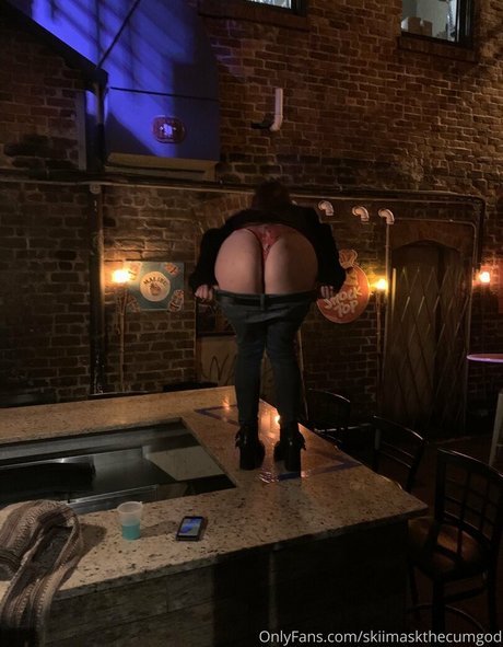 skiimaskthecumgod modèle hd galeries