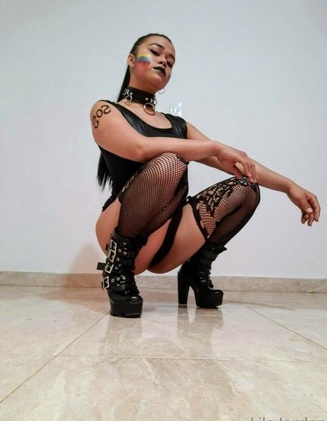 fans asiatiques maigres uniquement sexy parfait galerie