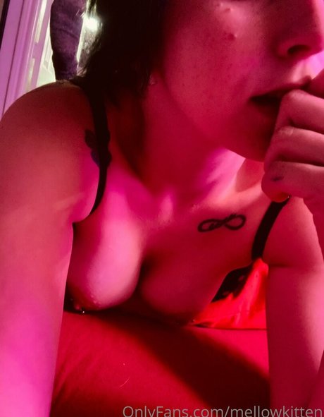 mellowkitten jolie star du porno galeries