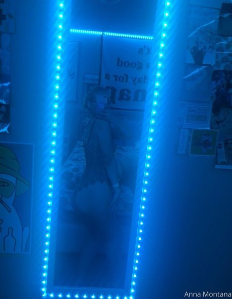 trio gothique onlyfans chaud érotique photos