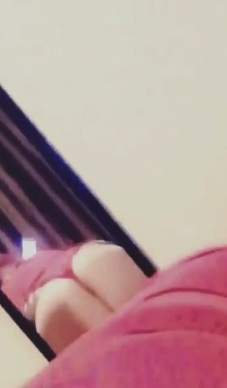 RainIsWet sexe de star du porno des photos